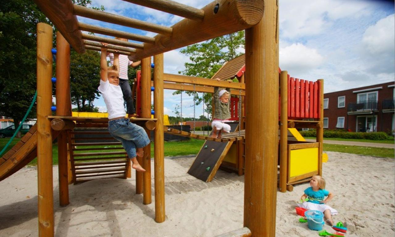 Vakantiepark Westerwolde Pagedal Stadskanaal Esterno foto