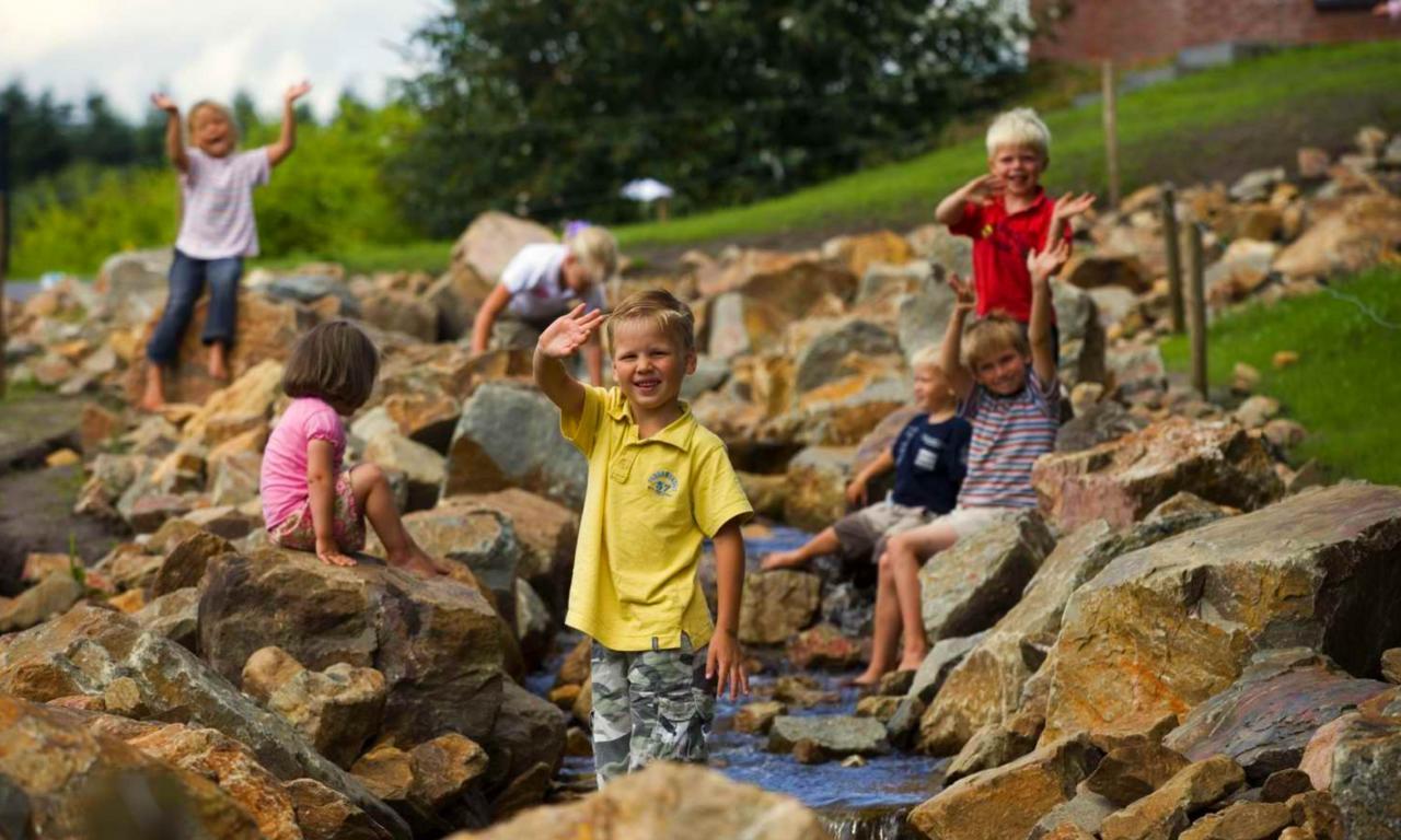 Vakantiepark Westerwolde Pagedal Stadskanaal Esterno foto