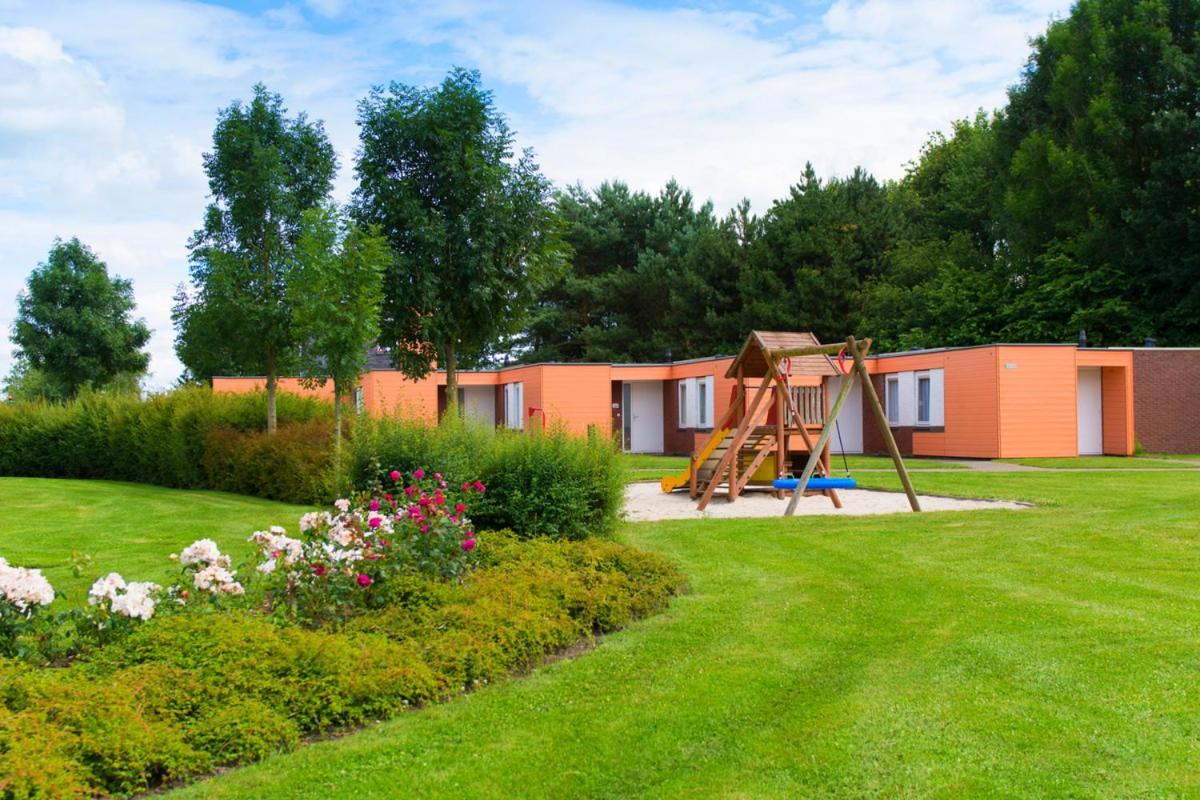 Vakantiepark Westerwolde Pagedal Stadskanaal Esterno foto