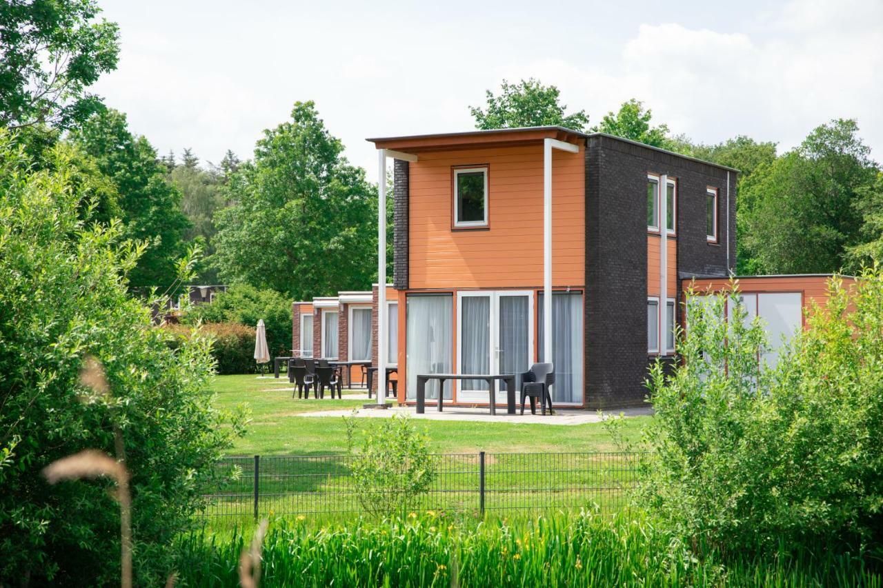 Vakantiepark Westerwolde Pagedal Stadskanaal Esterno foto